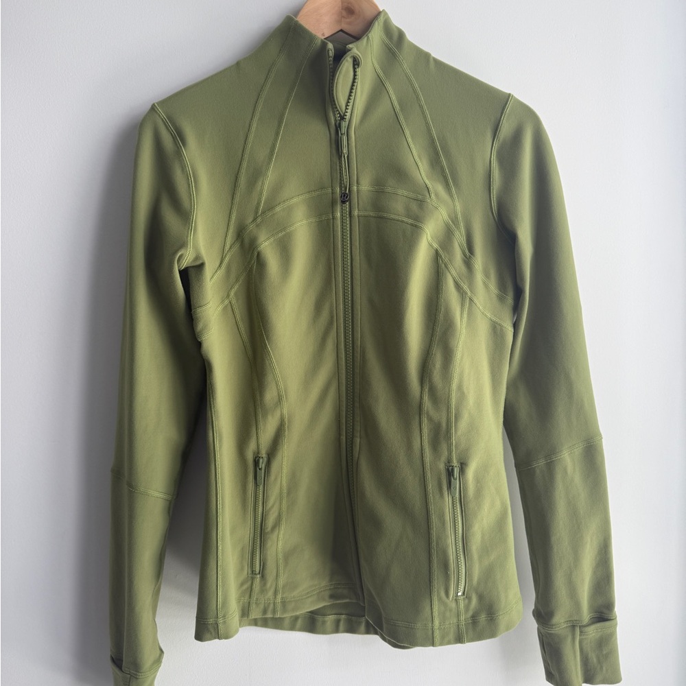 Worn once Lululemon green define jacket - Picture 5 of 5
